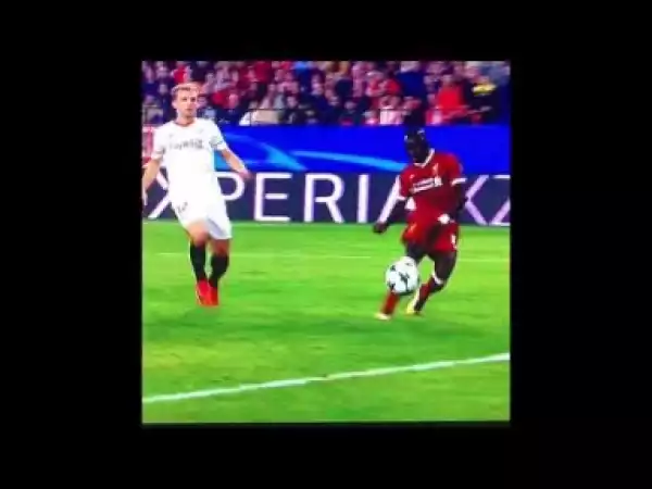 Video: Firmino No Look Goal